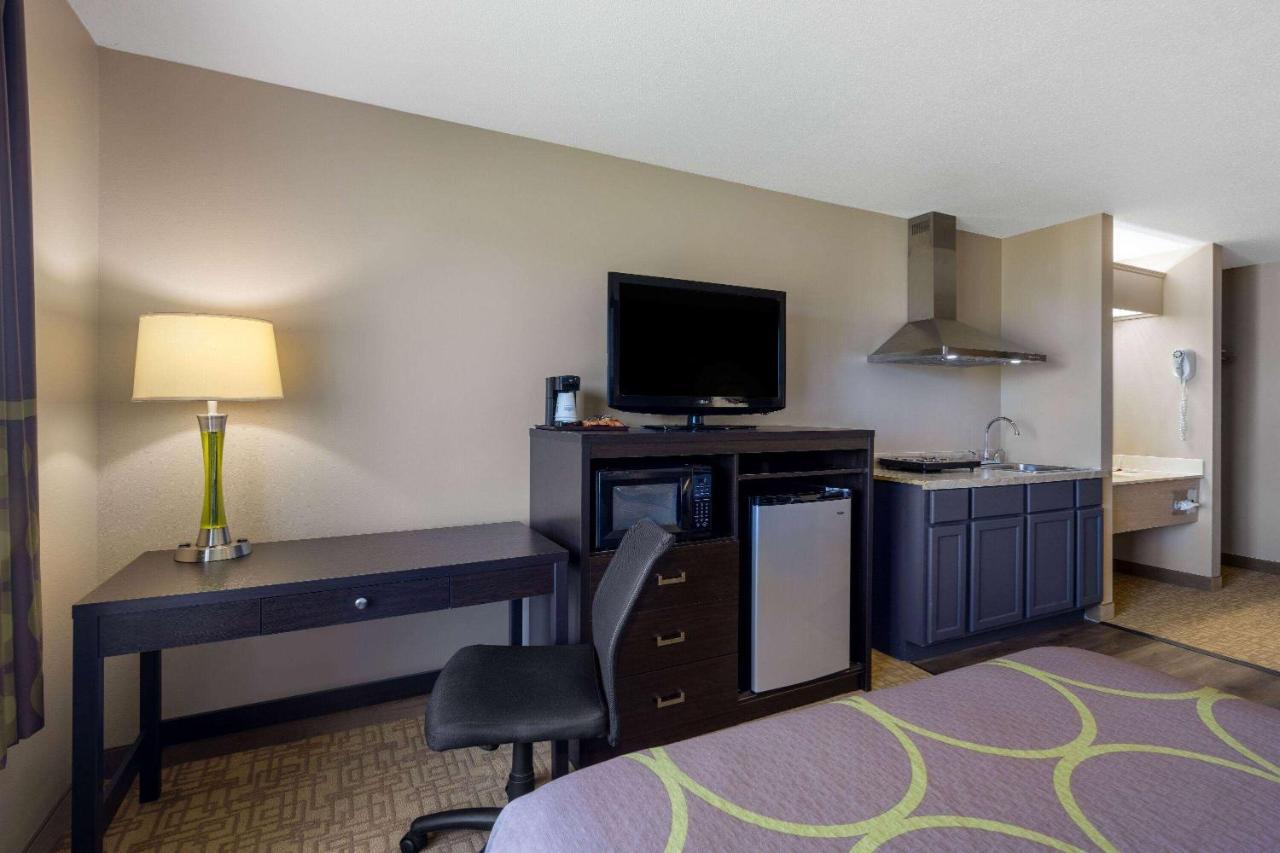 Super 8 By Wyndham Jackson Mn Hotel Exterior foto